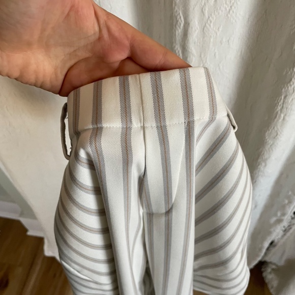Uniqlo Striped Straight leg Pants - Picture 4 of 5